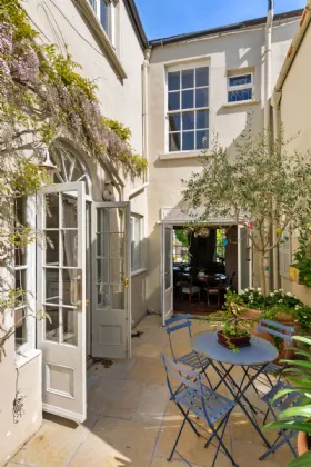 Photo of 5 Rus-In-Urbe, Glenageary Road Lower, Glenageary, Co Dublin, A96 H0K7