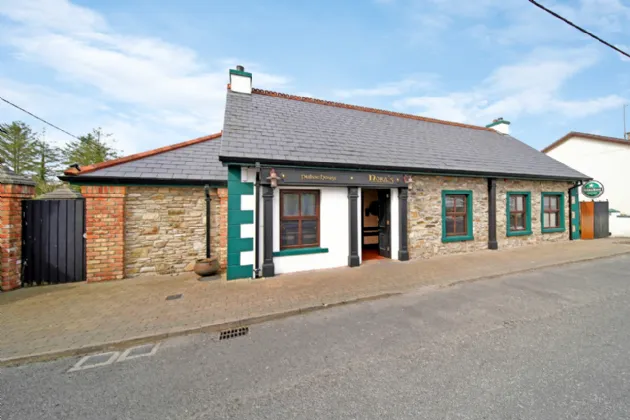 Photo of Nora's Bar, Kilmacrennan, Co. Donegal, F92 W407
