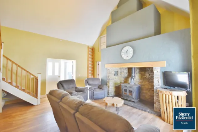 Photo of High Road, Brosna, Co Kerry, V92 A9C4