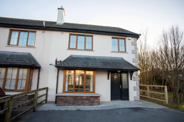 Photo of 2 Tochar View, Causeway, Co. Kerry, V92 N2T3