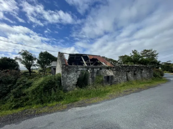 Photo of 28 Acre Farm Cottage & Outbuildings, Falduff, Louisburgh, Co. Mayo, F28DD85