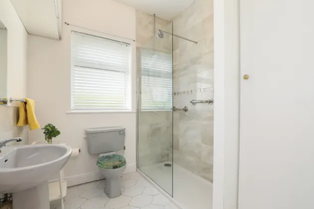 Photo of Shemron, 3 Lauders Lane, Sutton, Dublin 13, D13 H9F7