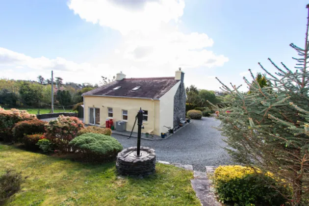 Photo of Pound Hill House, Waterfall, Castletownbere, Co Cork, P75 CK07