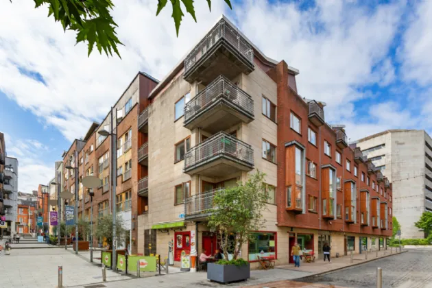 Photo of 11 Scarlet Row, Essex Street West, Temple Bar, Dublin 8, D08 Y2E1