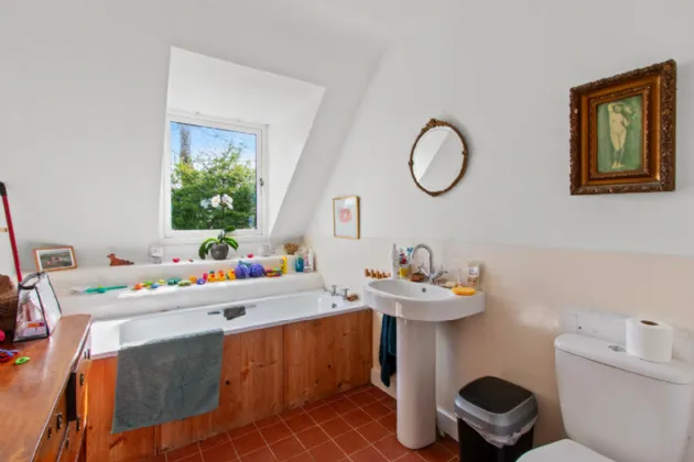 Photo of The School Teacher's House, Urhan, Eyeries, Co Cork, P75 T654