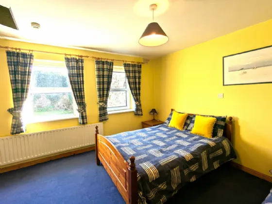 Photo of Castlebar Street, Westport, Co Mayo, F28 N225