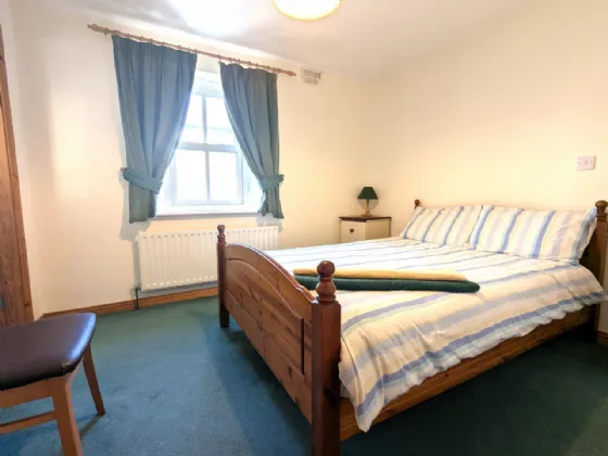 Photo of Castlebar Street, Westport, Co Mayo, F28 N225