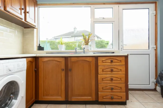 Photo of 17 Woodlands Avenue, Mullingar, Co. Westmeath, N91 Y6C1