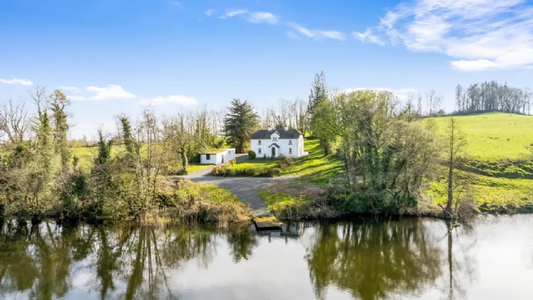 Photo of White Lake Cottage, Tonaghbane, Ashfield, Cootehill, Co Cavan, H16W577