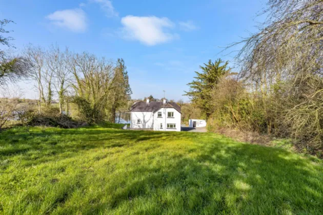 Photo of White Lake Cottage, Tonaghbane, Ashfield, Cootehill, Co Cavan, H16W577