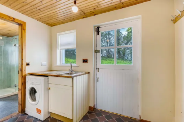 Photo of White Lake Cottage, Tonaghbane, Ashfield, Cootehill, Co Cavan, H16W577