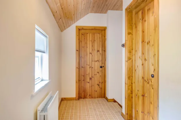 Photo of White Lake Cottage, Tonaghbane, Ashfield, Cootehill, Co Cavan, H16W577