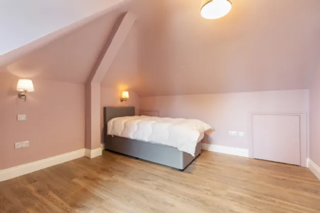 Photo of Ross Cottage, Seafield Road, Killiney, Co. Dublin, A96 H983