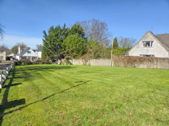 Photo of 1 Windsor Grove, Mill Road, Thurles, Co. Tipperary, E41 Y4E1