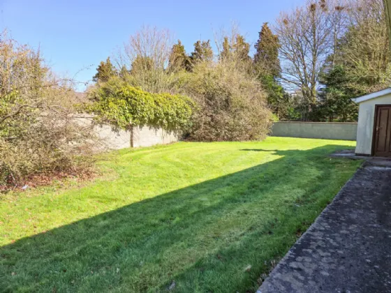 Photo of 1 Windsor Grove, Mill Road, Thurles, Co. Tipperary, E41 Y4E1