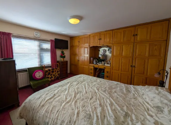 Photo of Chapel Street, Swinford, Co Mayo, F12Y062