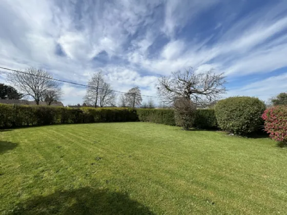 Photo of Hillcrest, Old Road, Cashel, Co Tipperary, E25PH34