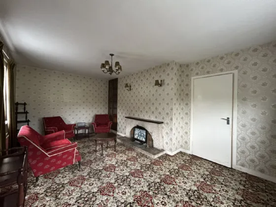 Photo of Hillcrest, Old Road, Cashel, Co Tipperary, E25PH34