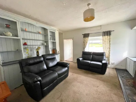 Photo of Black and White Cottage, Dangan, Kilmacow, Co. Kilkenny, X91 WV58