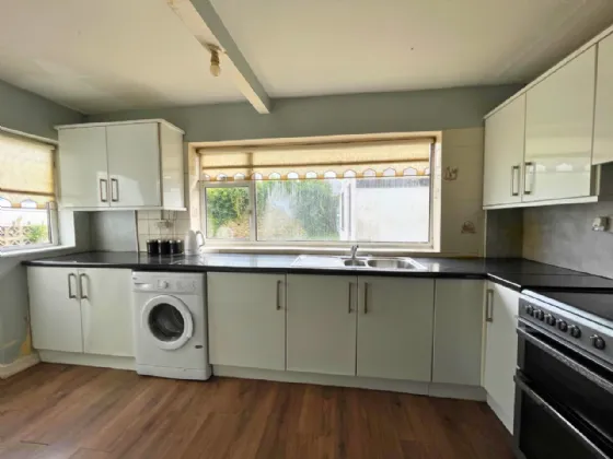 Photo of Black and White Cottage, Dangan, Kilmacow, Co. Kilkenny, X91 WV58