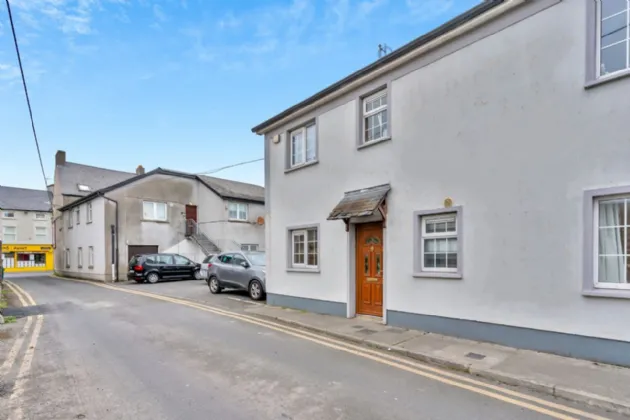 Photo of 1 Riversdale, Green Alley, Athy, Co. Kildare, R14 EC67