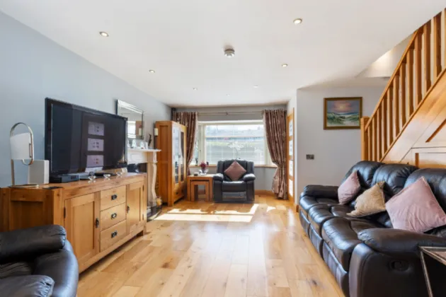 Photo of 2A Broadford Rise, Ballinteer, Dublin 16, D16 F229