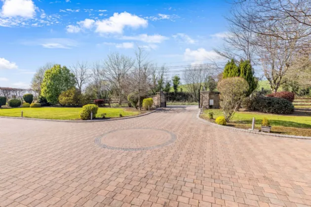 Photo of Cabragh, Cootehill, Co Cavan, H16 RC99