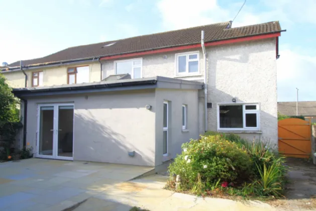 Photo of 2 Oakley Park, Tullow Road, Carlow, R93 A3C9