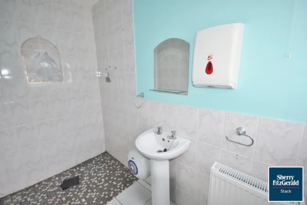 Photo of 8 South Quay, Newcastle West, Co. Limerick, V42 Y990