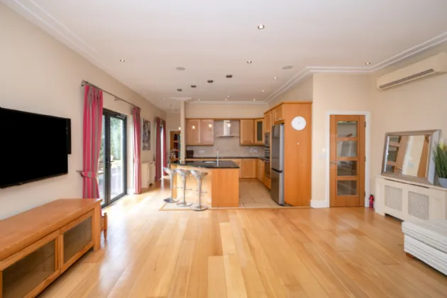 Photo of 7 The Avenue, Woodville, Dunkettle, Cork, T45 D656