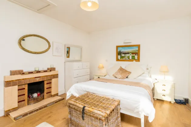 Photo of White Cottage, Doon, Strokestown, Co. Roscommon, F42 DF10