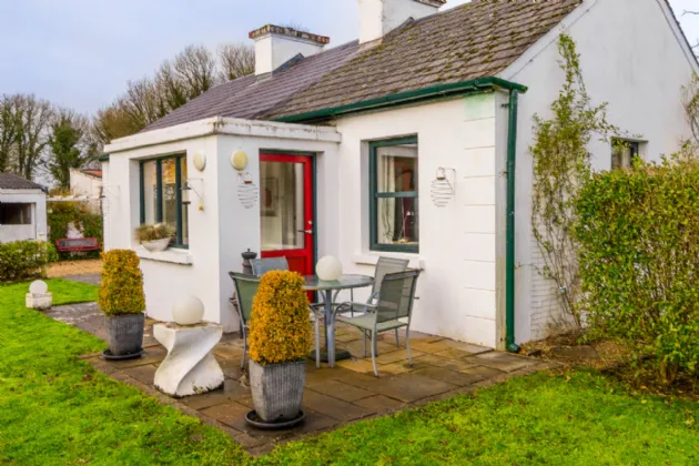 Photo of White Cottage, Doon, Strokestown, Co. Roscommon, F42 DF10