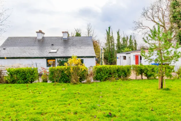 Photo of White Cottage, Doon, Strokestown, Co. Roscommon, F42 DF10
