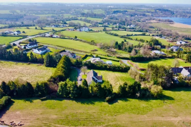 Photo of High Road, Ballykeeran, Athlone, Co. Westmeath, N37 V5W8