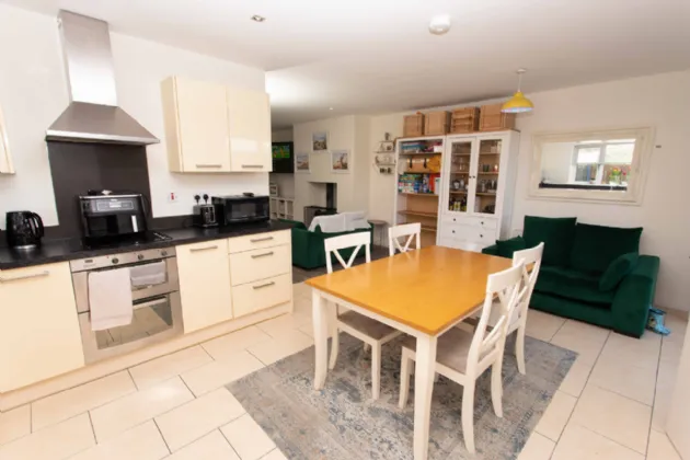 Photo of 12 Frontfield, Oakview Village, Tralee, Co. Kerry, V92 XYH0