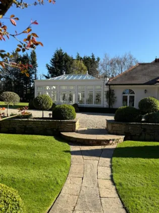 Photo of Torry, Brighton Road, Foxrock, Dublin 18, D18 Y9K6