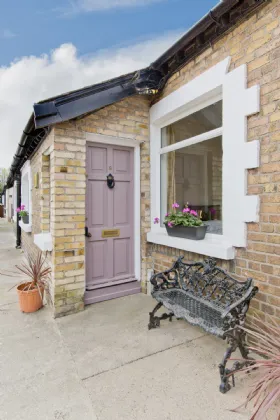 Photo of 8 Highfield Grove, Rathgar, Dublin 6, D06 N2Y1