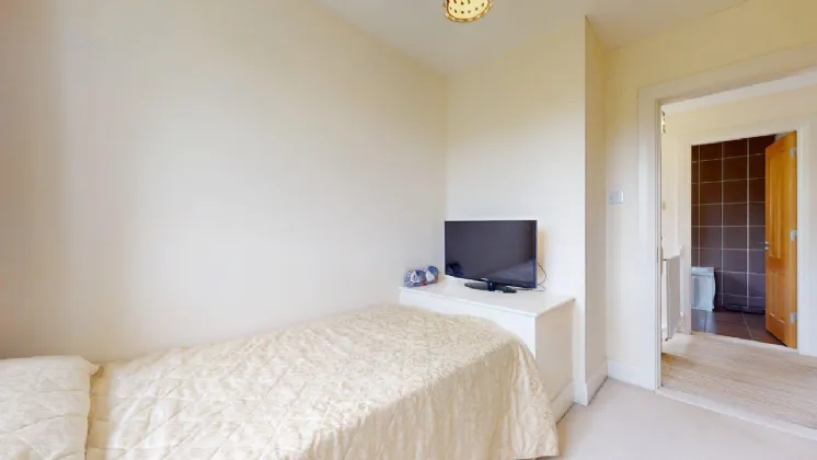 Photo of 50 Dunbeag, Newport Road, Castlebar, Co. Mayo, F23 PX72