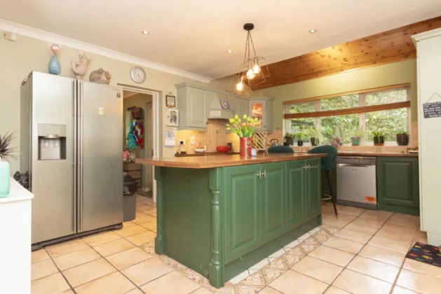 Photo of 37 The Crescent, Lakepoint, Mullingar, Co. Westmeath., N91 C5H9