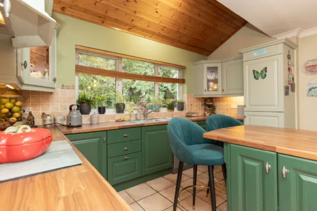 Photo of 37 The Crescent, Lakepoint, Mullingar, Co. Westmeath., N91 C5H9