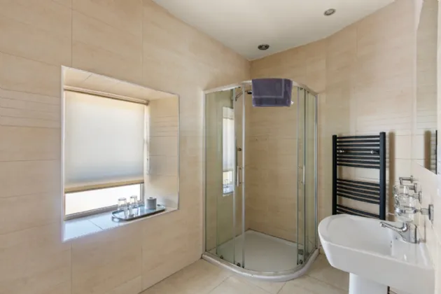 Photo of Main Street, Castletownbere, Co. Cork, P75 YN79