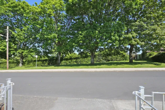 Photo of 5 Lawndale Drive, Dooradoyle, Limerick, V94 RRV0