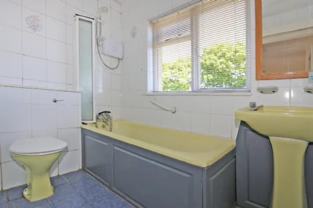 Photo of 5 Lawndale Drive, Dooradoyle, Limerick, V94 RRV0