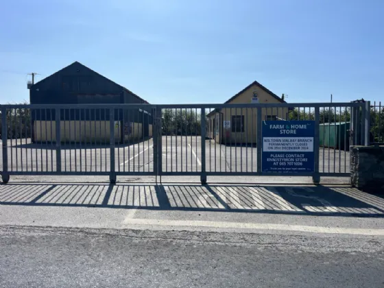 Photo of Commercial Buildings & Gated Yard, Glendine, Ennis Road, Miltown Malbay, Co. Clare., V95 HF58