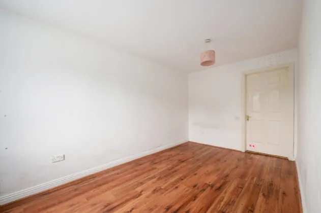 Photo of 52 Cluain Alainn, Hurlers Cross, Shannon, Co. Clare, V14 Y243