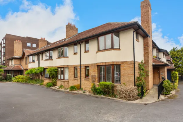 Photo of 9 Ballygihen, Sandycove Road, Sandycove, Co. Dublin, A96 A268