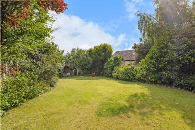 Photo of 8 Belarmine Park, Belarmine, Stepaside, Dublin 18, D18 E207