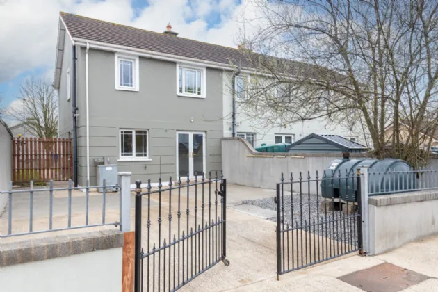 Photo of 28 Marlfield, Enniscorthy, Co. Wexford, Y21 F2P9