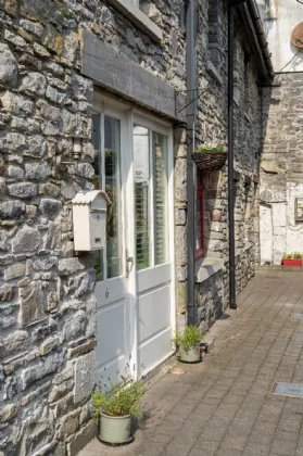 Photo of 6 The Tannery, Lady's Well Street, Thomastown, Co Kilkenny, R95 W3V7