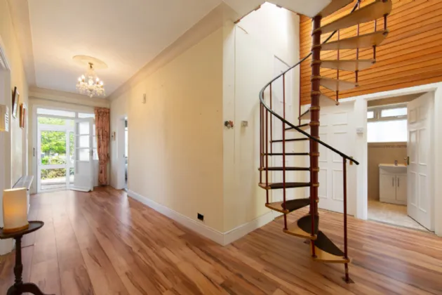 Photo of 17 Avondale Crescent, Killiney, Co Dublin, A96 HT21